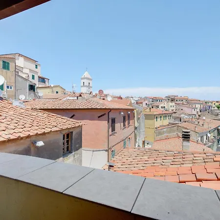 アパート Il Borgo Cavour カポリーヴェリ